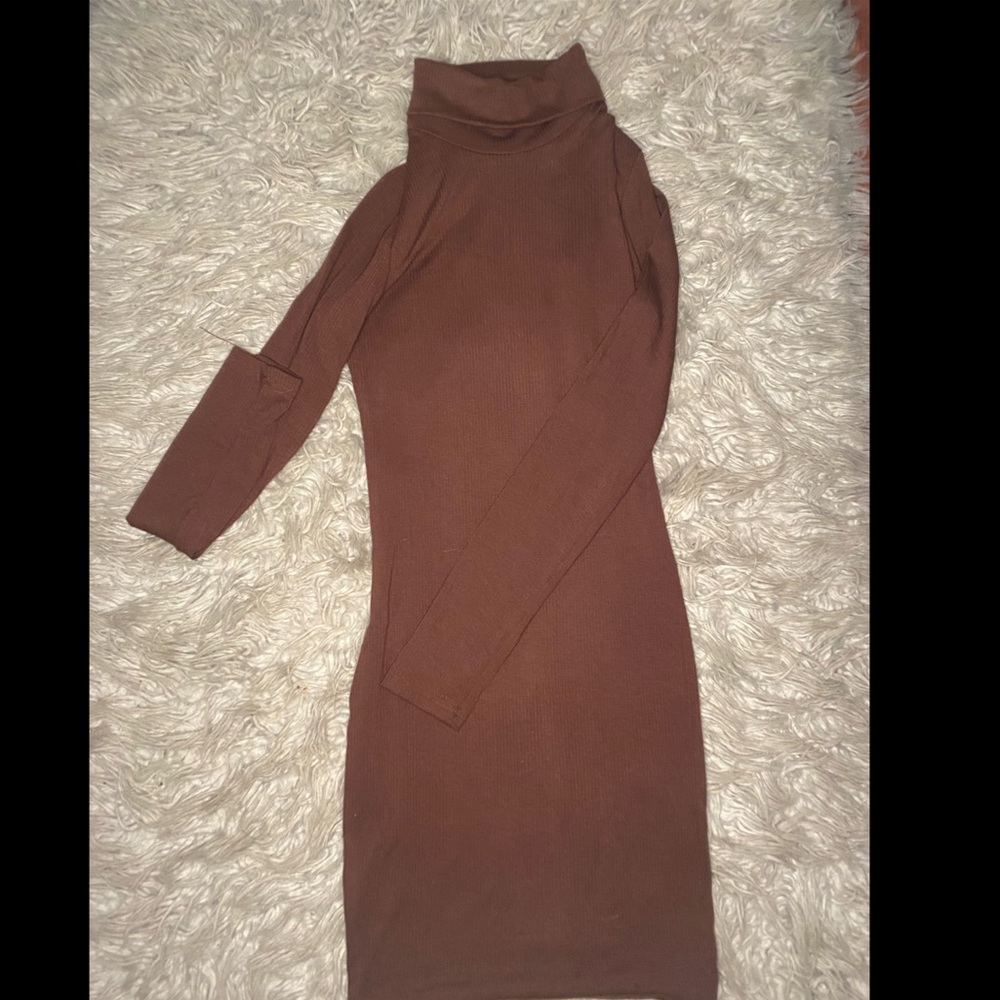 Neck rib knit bodycon dress